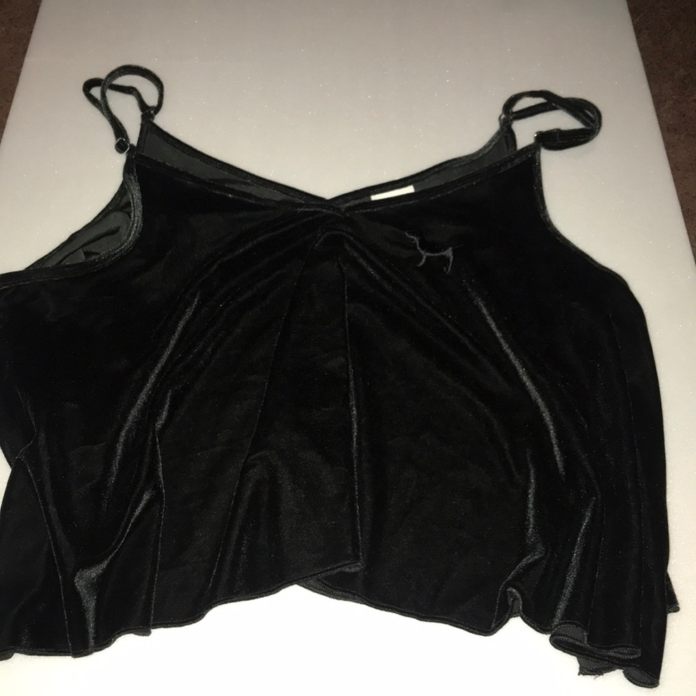 Only worn once too small now.